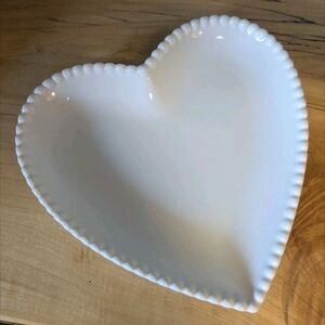 White Heart-Shaped Ceramic Bowl